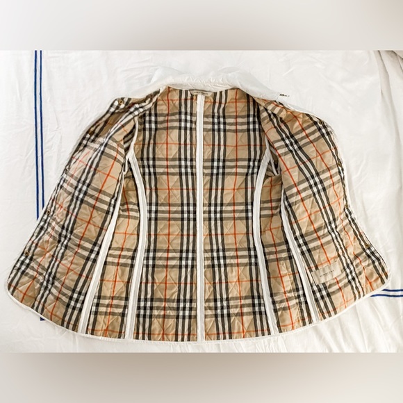 Authentic BURBERRY XS Quilted Barn Jacket, Cream Ivory Off-White - Picture 4 of 15